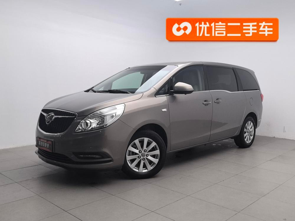 Buick GL8 2017 — фото автомобиля 1