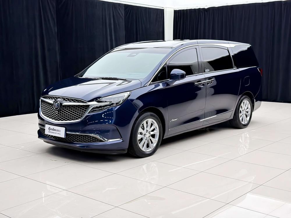 Buick GL8 2020 — фото автомобиля