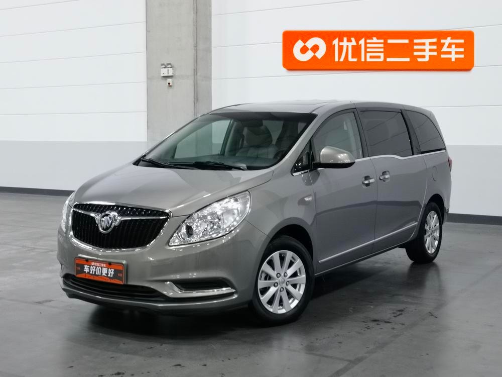 Buick GL8 2018 — фото автомобиля 1