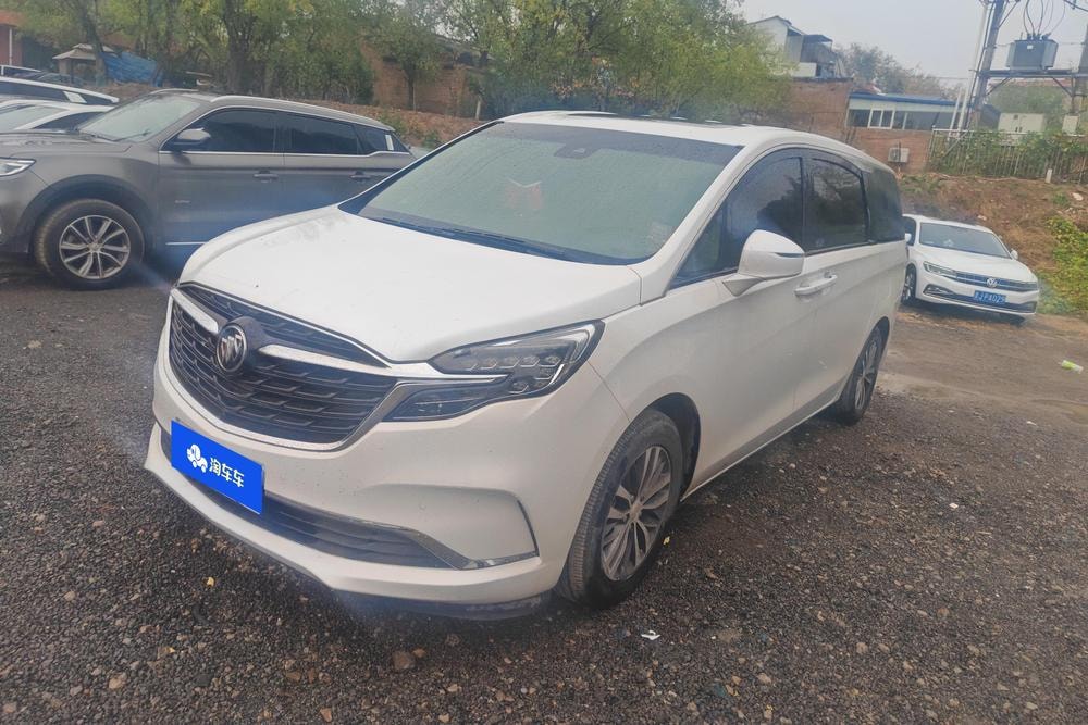 Buick GL8 2021 — фото автомобиля 1