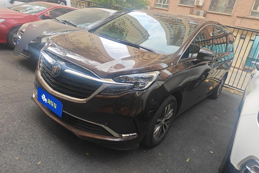 Buick GL8 2021 — фото автомобиля
