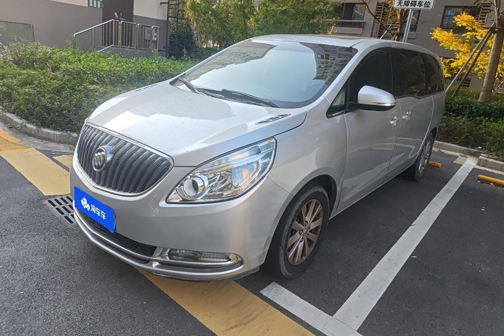 Buick GL8 2014 — фото автомобиля