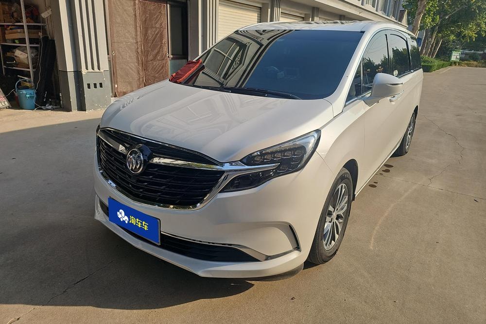 Buick GL8 2020 — фото автомобиля