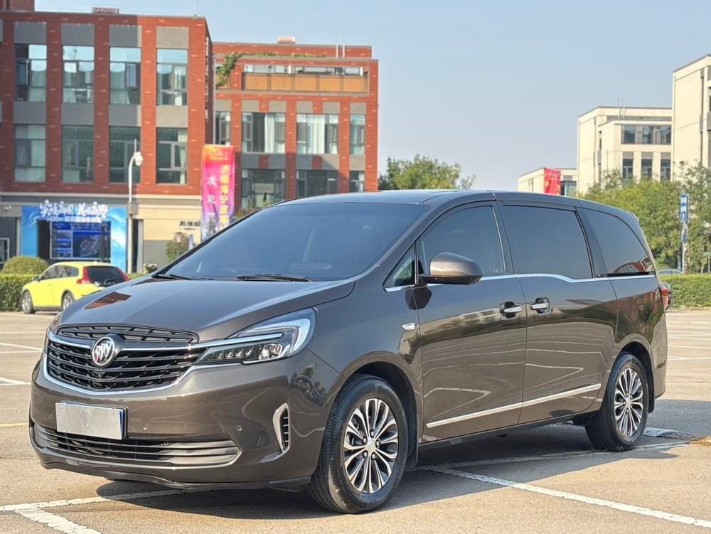 Buick GL8 2021 — фото автомобиля