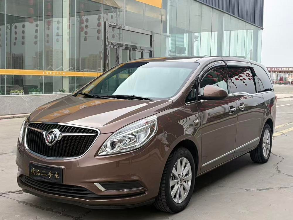 Buick GL8 2018 — фото автомобиля