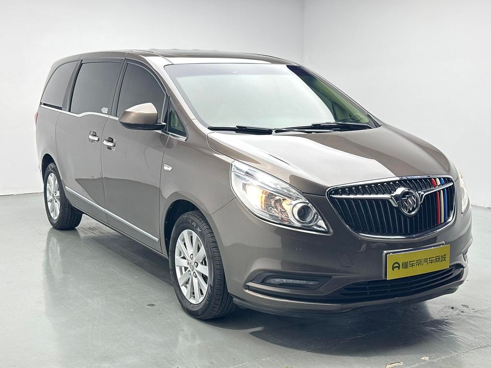 Buick GL8 2017 — фото автомобиля