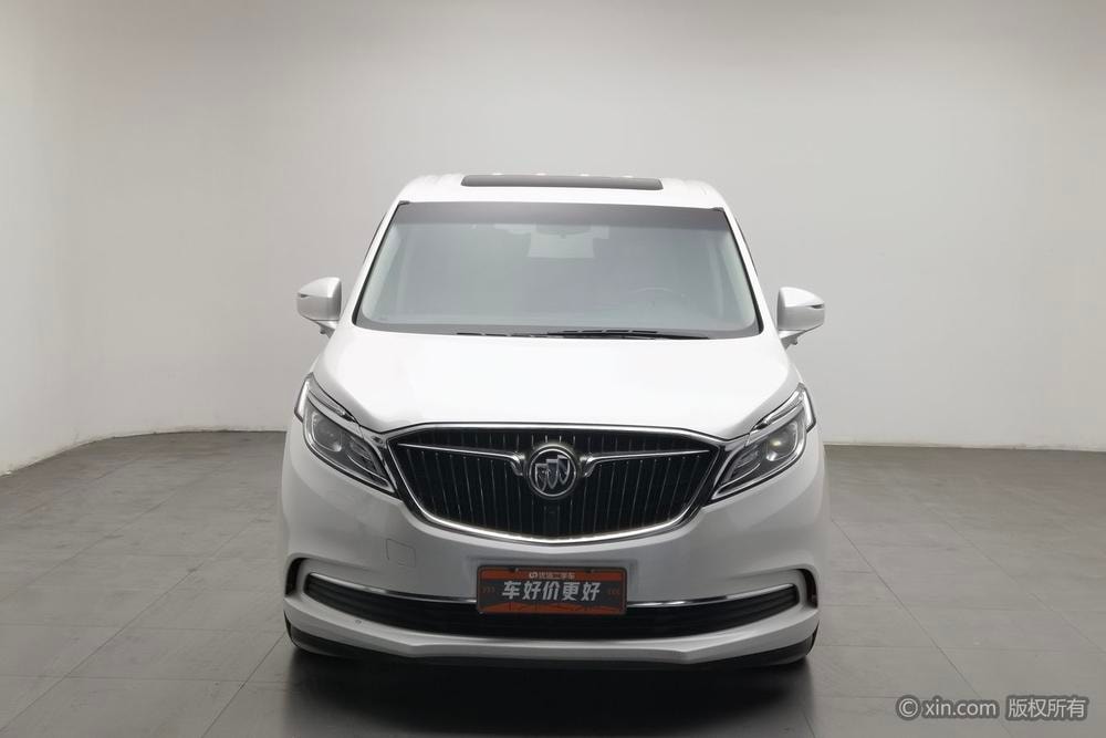 Buick GL8 2018 — фото автомобиля