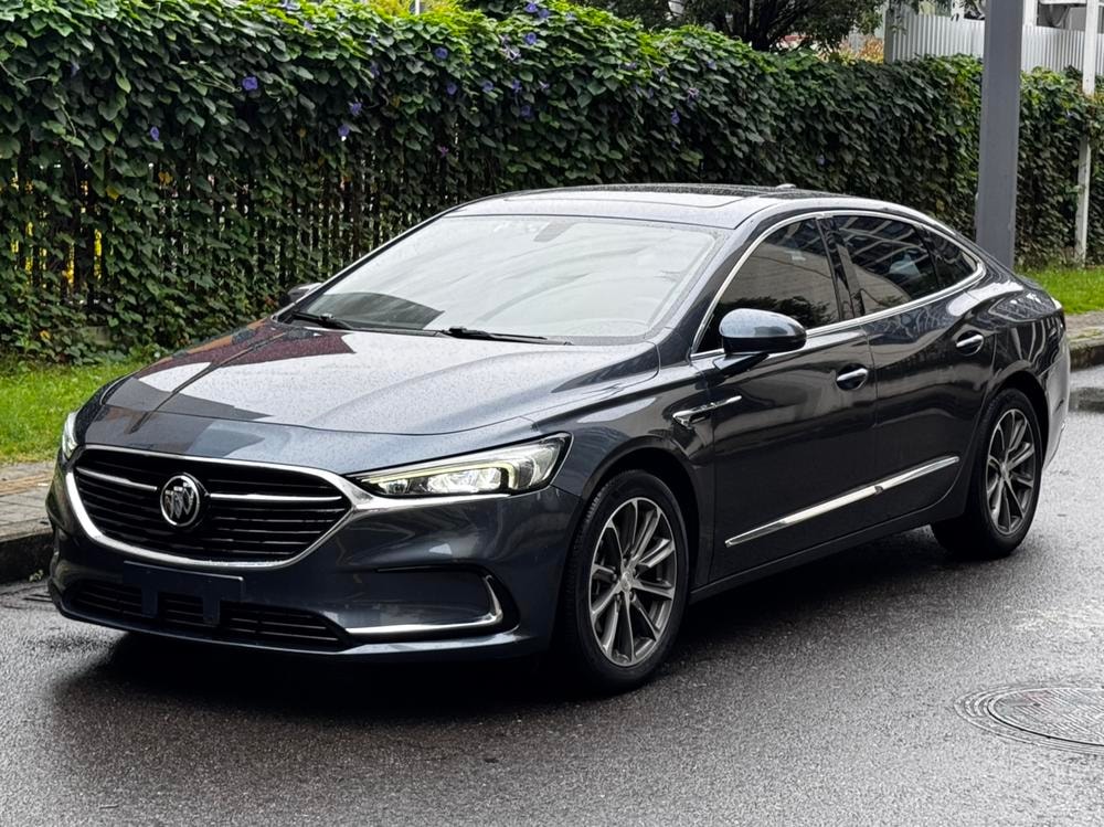 Buick LaCrosse 2019 — фото автомобиля 1