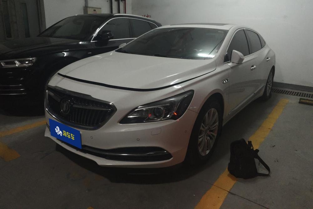 Buick LaCrosse 2016 — фото автомобиля