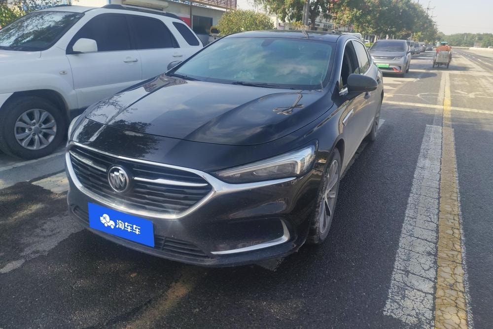 Buick LaCrosse 2021 — фото автомобиля