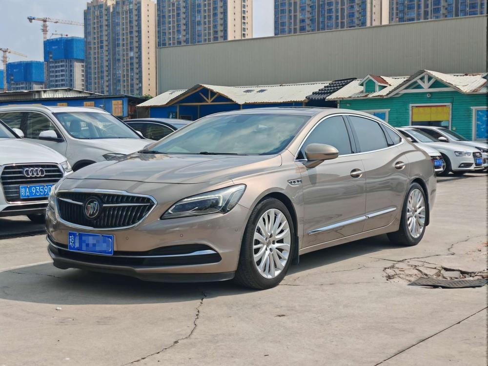 Buick LaCrosse 2016 — фото автомобиля