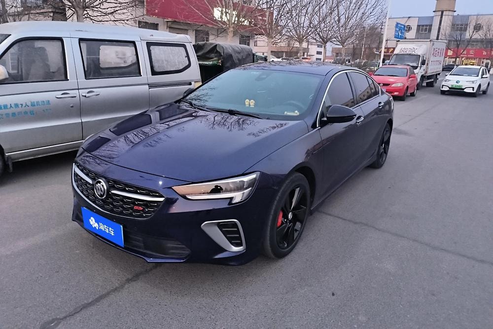 Buick Regal 2021 — фото автомобиля 1
