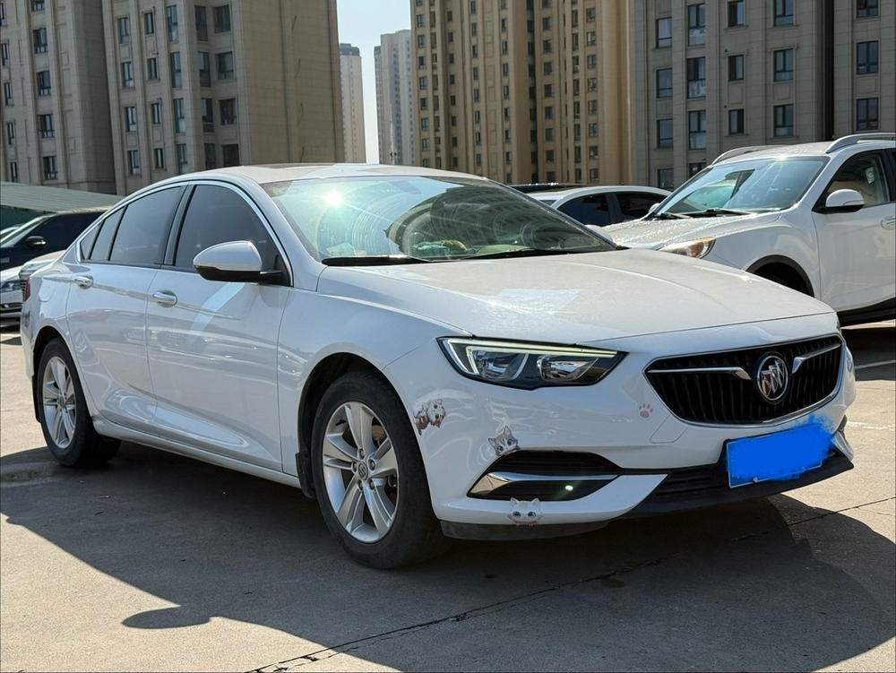 Buick Regal 2017 — фото автомобиля