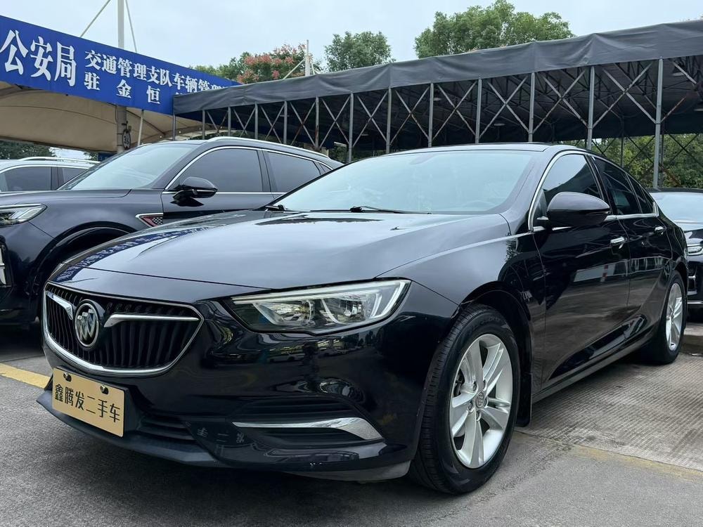 Buick Regal 2019 — фото автомобиля