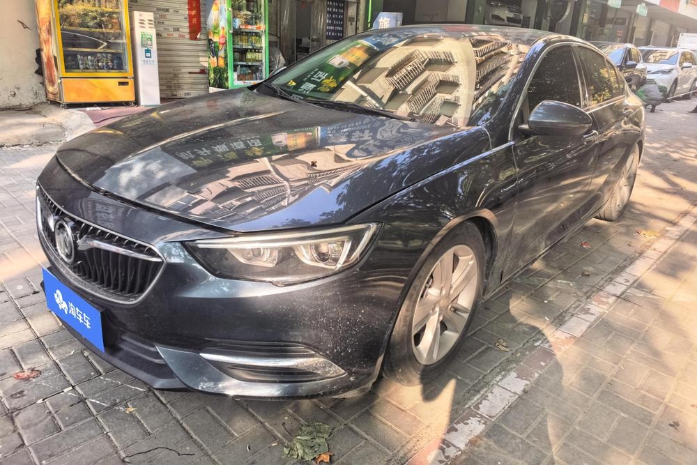 Buick Regal 2019 — фото автомобиля