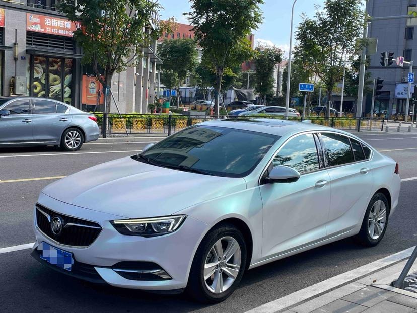 Buick Regal 2019 — фото автомобиля
