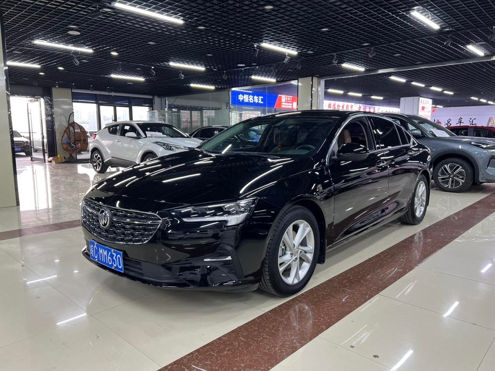 Buick Regal 2023 — фото автомобиля