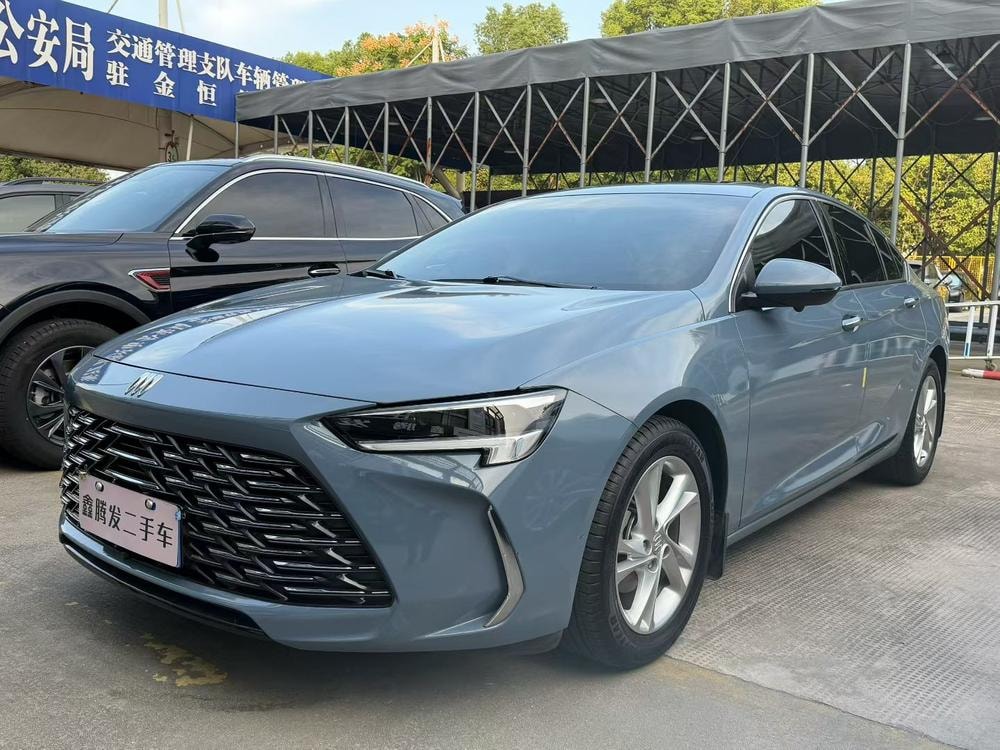 Buick Regal 2023 — фото автомобиля