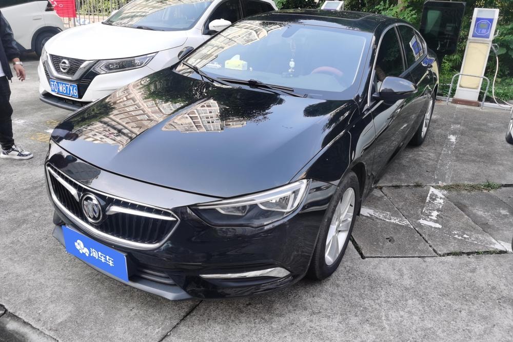 Buick Regal 2019 — фото автомобиля