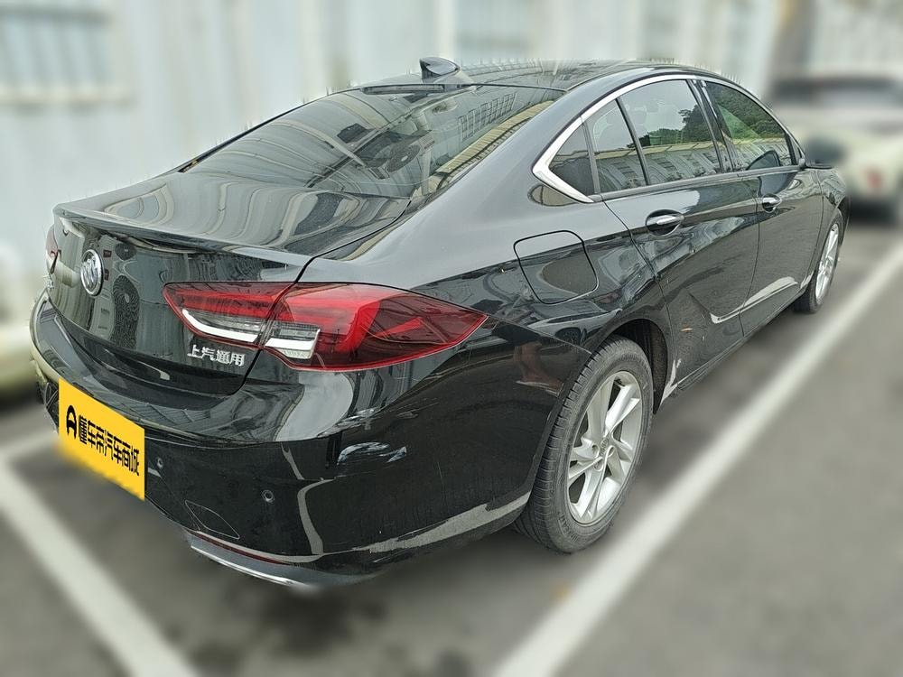 Buick Regal 2023 — фото автомобиля