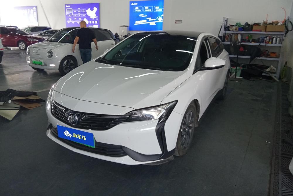 Buick Velite 6 PHEV 2022 — фото автомобиля