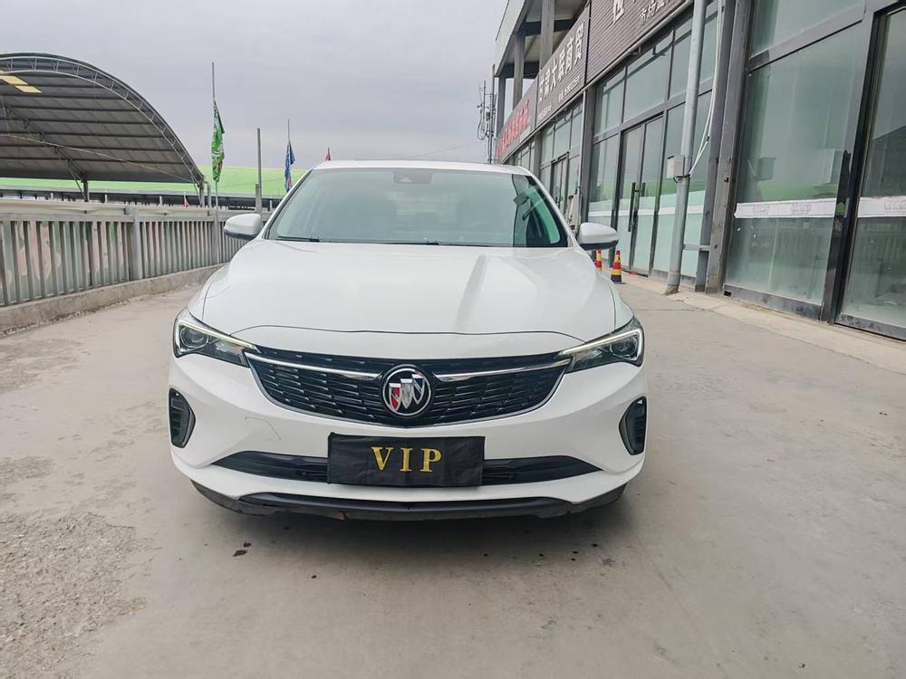 Buick Verano 2022 — фото автомобиля