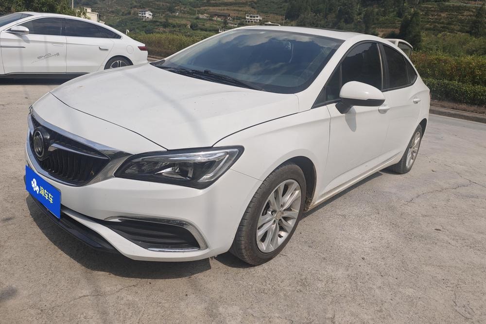 Buick Verano 2018 — фото автомобиля