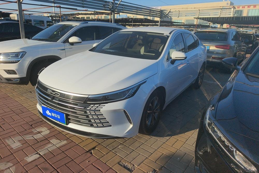 BYD Destroyer 05 2024 — фото автомобиля