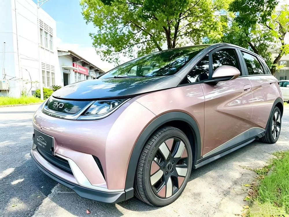 BYD Dolphin 2021 — фото автомобиля