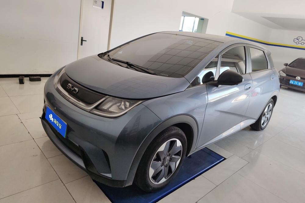 BYD Dolphin 2025 — фото автомобиля 1