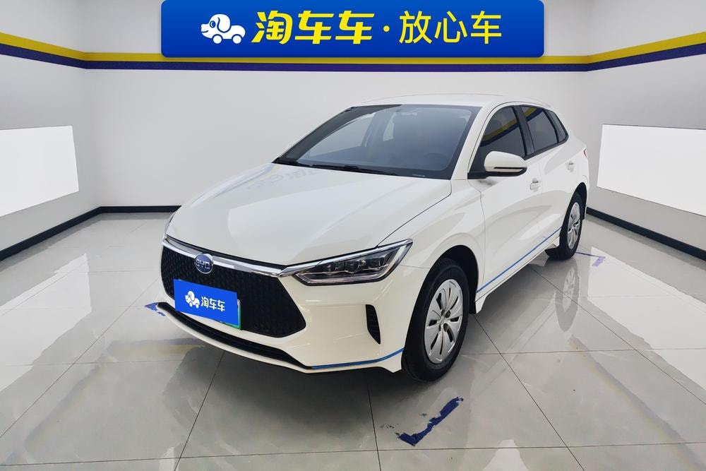 BYD e2 2020 — фото автомобиля 1