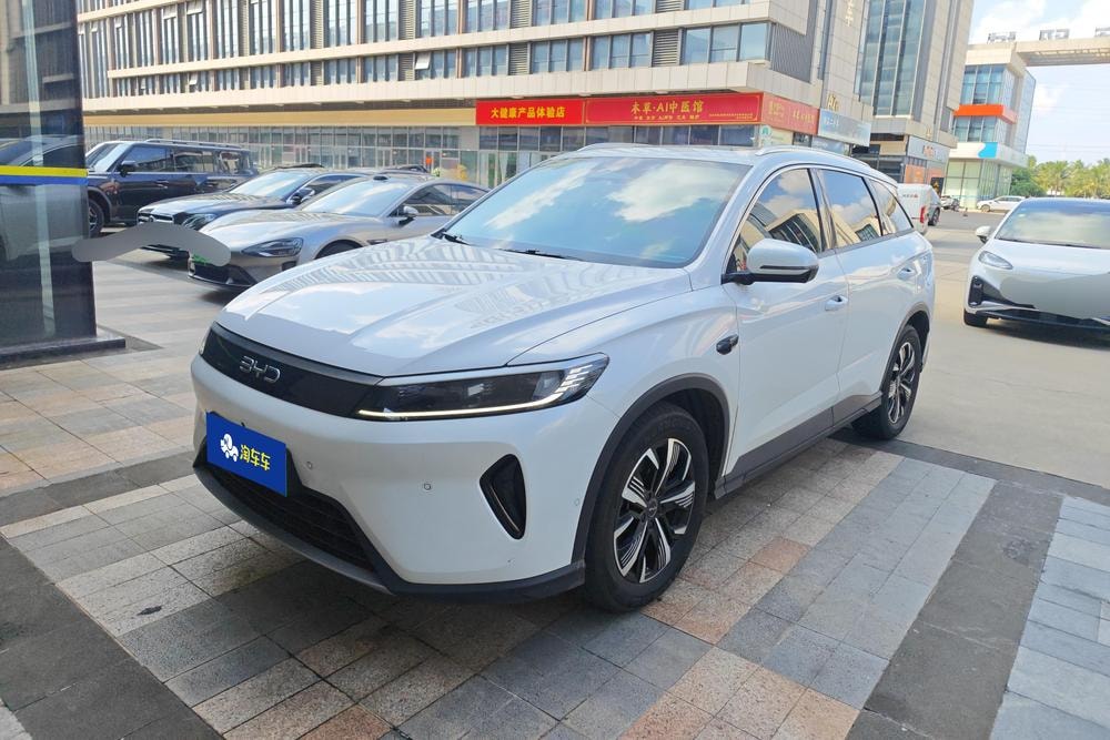BYD Haishi 05 DM 2025 — фото автомобиля 1
