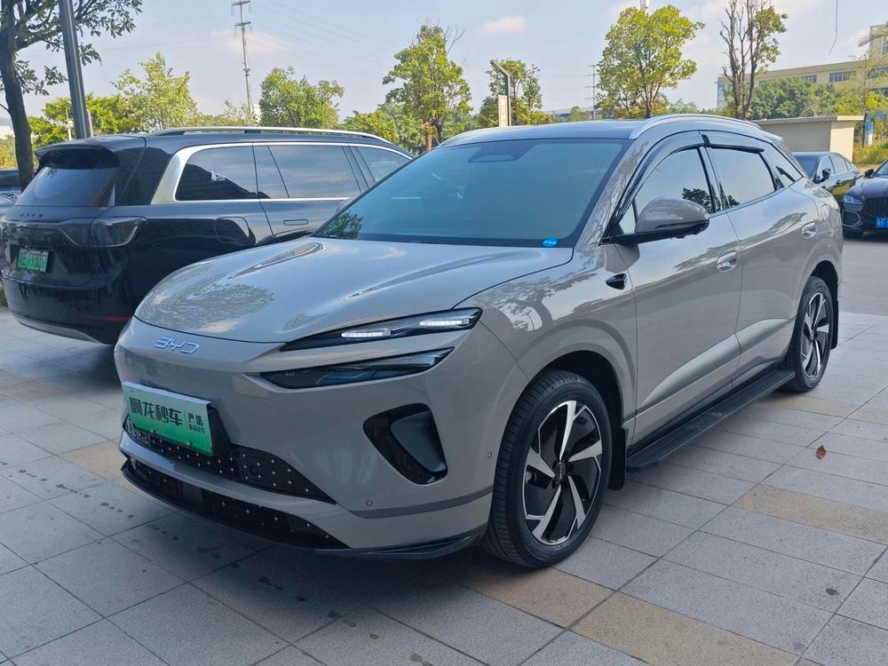 BYD Haishi 06 DM 2025 — фото автомобиля