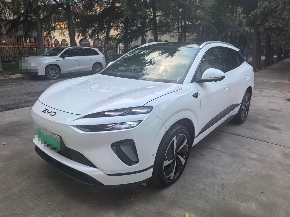 BYD Haishi 06 DM 2026 — фото автомобиля