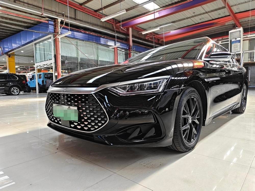 BYD Han DM 2024 — фото автомобиля 1