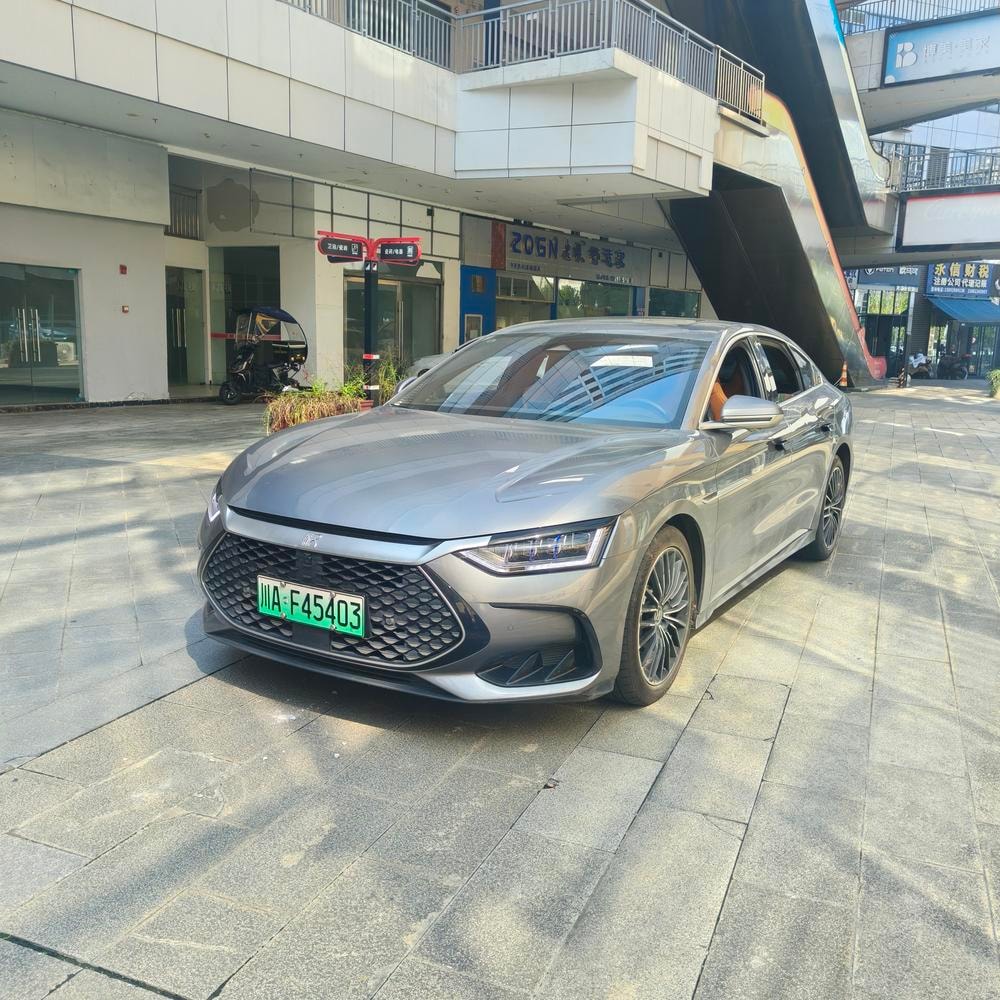 BYD Han DM 2023 — фото автомобиля 1