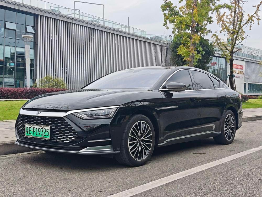 BYD Han DM 2020 — фото автомобиля 1