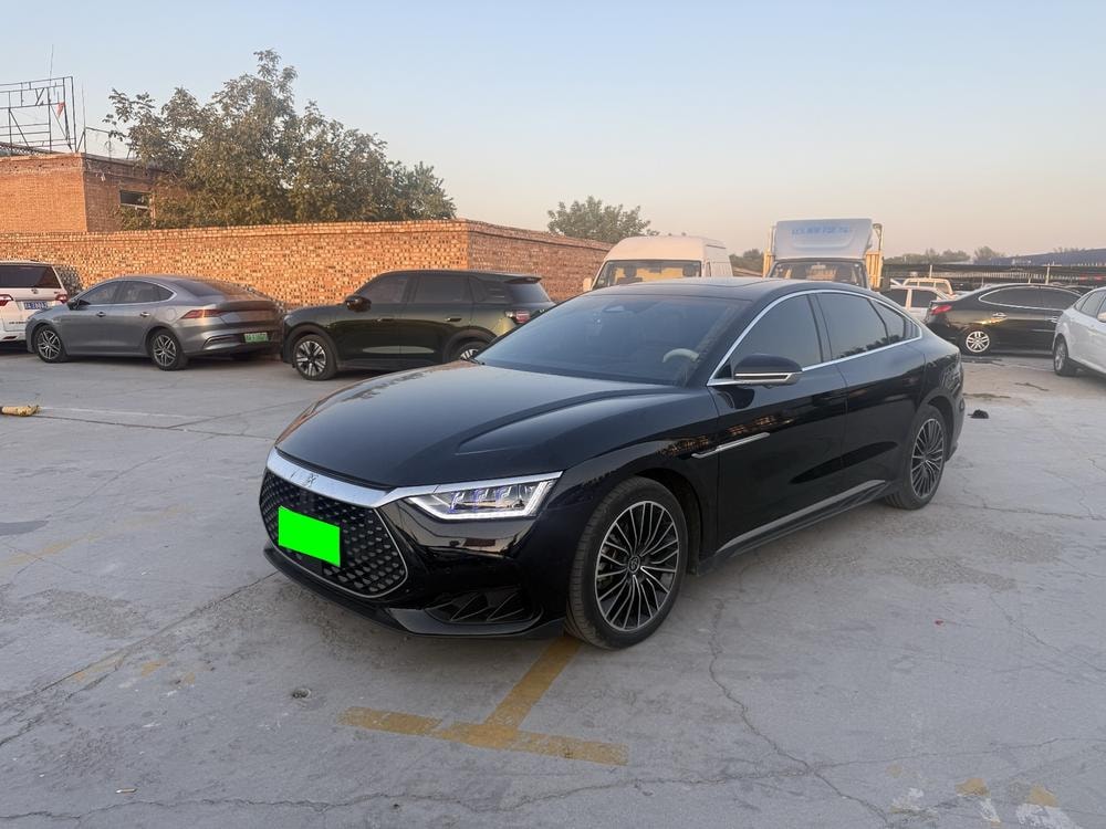 BYD Han DM 2024 — фото автомобиля 1