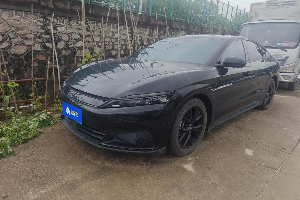 BYD Han DM 2025 — фото автомобиля