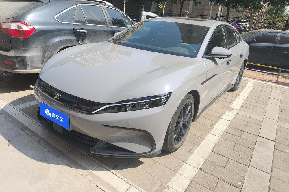 BYD Han DM 2025 — фото автомобиля