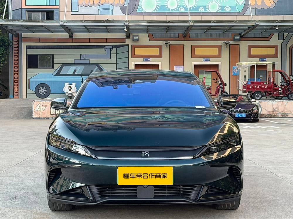 BYD Han EV 2022 — фото автомобиля