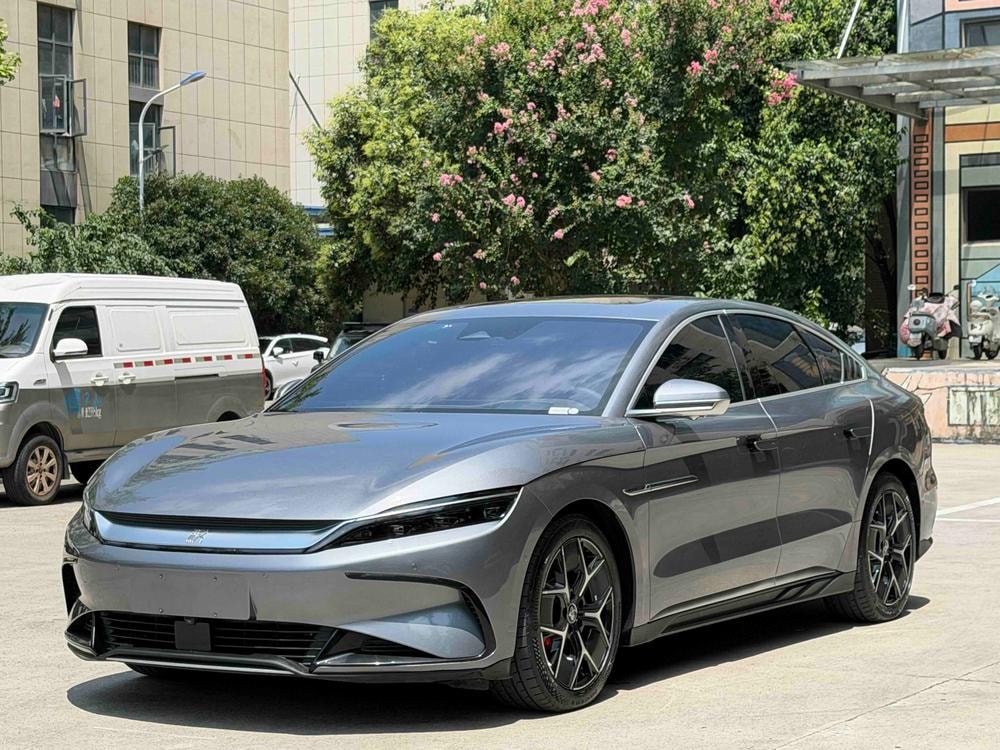 BYD Han EV 2022 — фото автомобиля