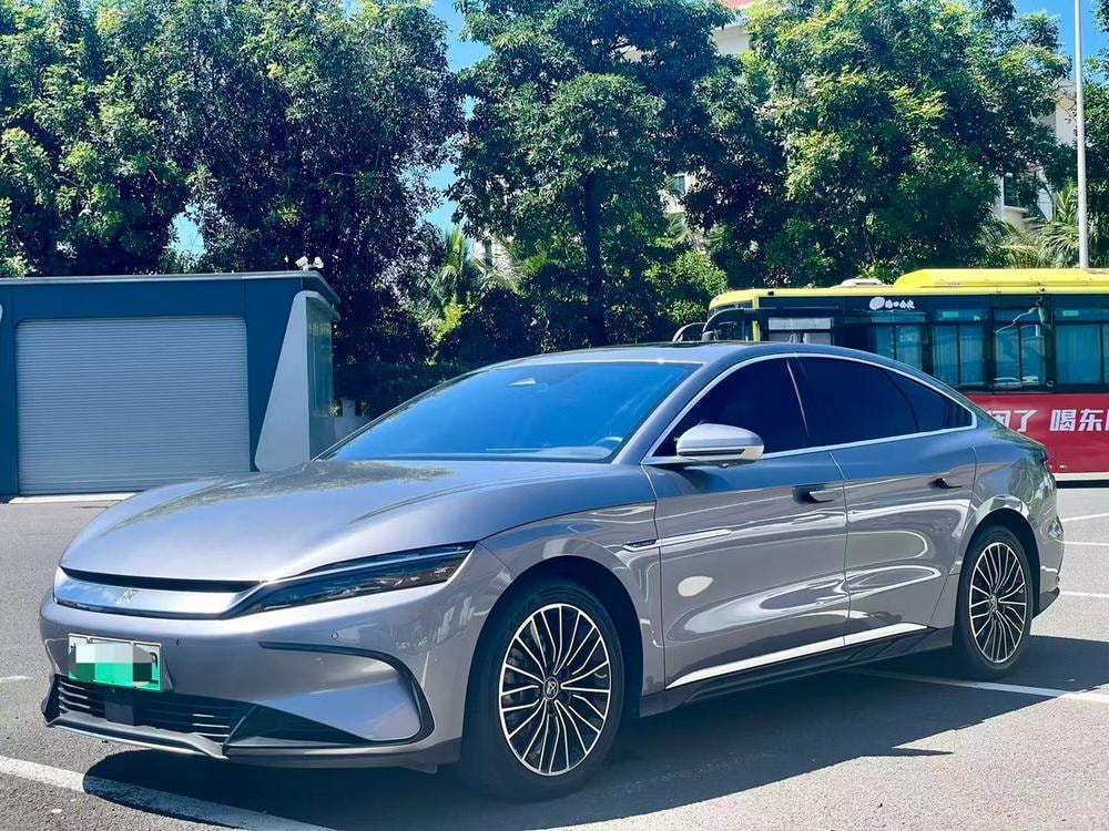 BYD Han EV 2024 — фото автомобиля