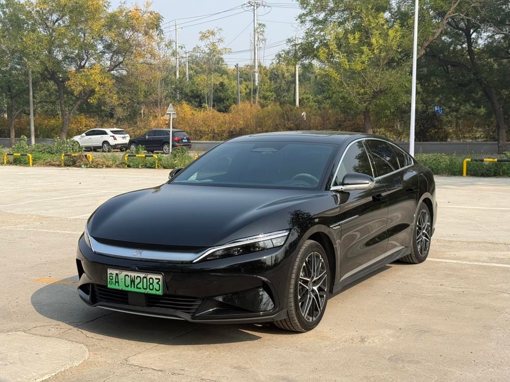 BYD Han EV 2025 — фото автомобиля 1