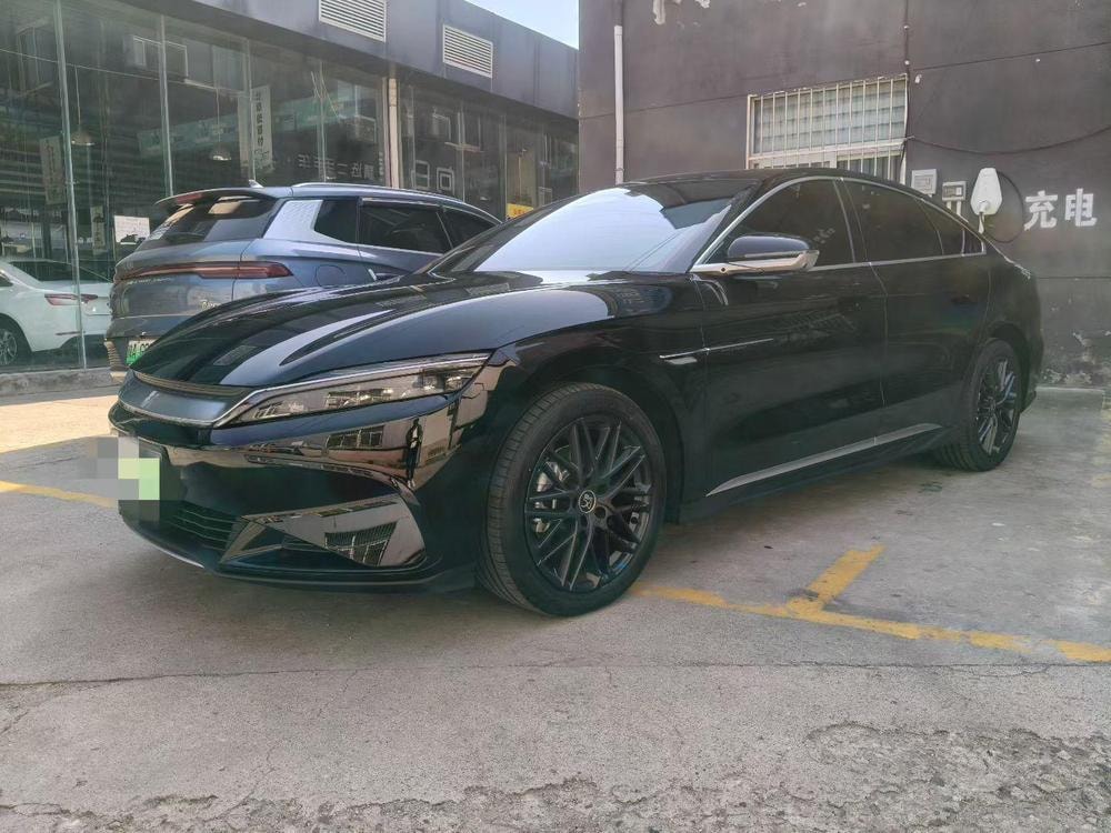 BYD Han EV 2026 — фото автомобиля