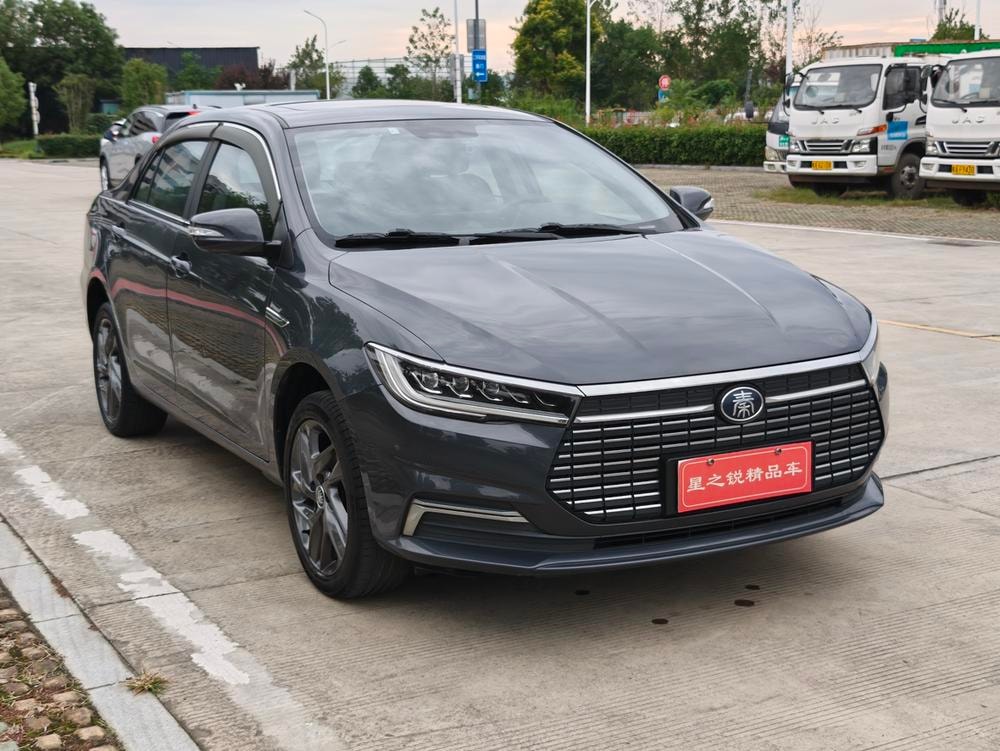 BYD Qin EV 2020 — фото автомобиля