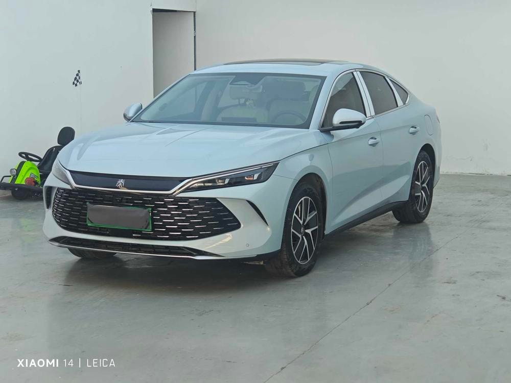 BYD Qin L DM 2024 — фото автомобиля 1