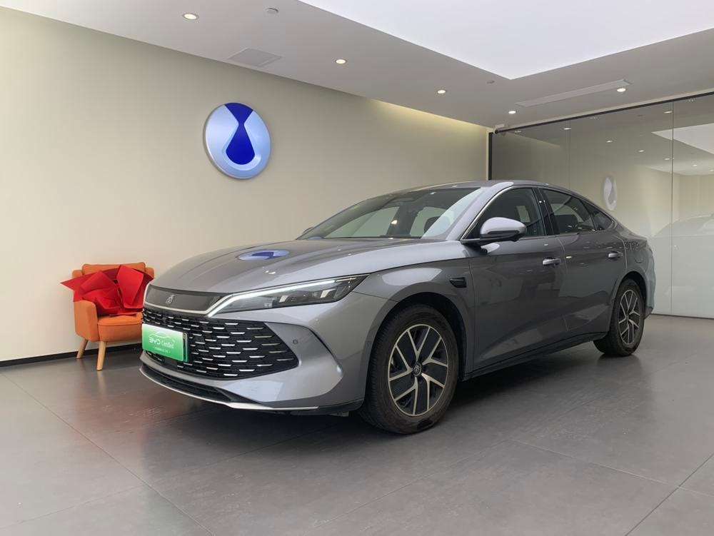 BYD Qin L DM 2025 — фото автомобиля 1