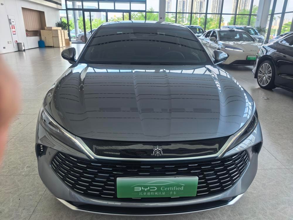 BYD Qin L DM 2025 — фото автомобиля
