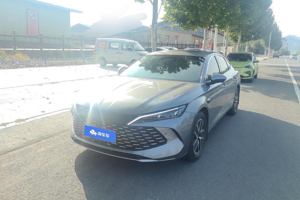 BYD Qin L DM 2025 — фото автомобиля